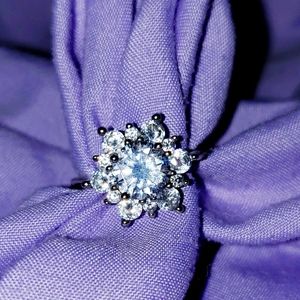 Flower White Sapphire .925 Sterling Silver